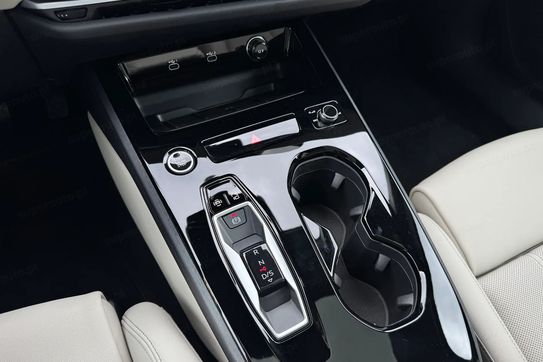 Audi A5 e-Hybrid quattro