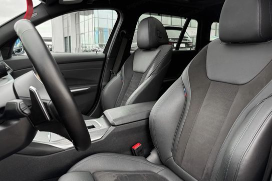 BMW Seria 3 Touring 320d xDrive M Sport