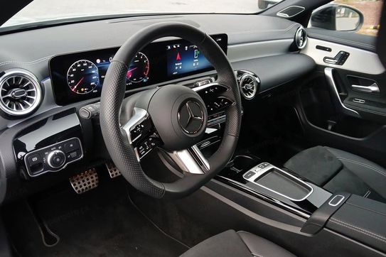 Mercedes CLA 250 4MATIC AMG Line