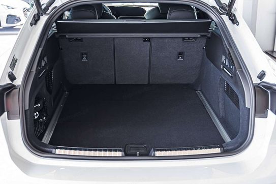 Audi A6 TDI quattro S line Avant