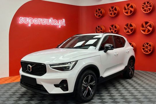 Volvo XC40 B3 Plus Dark
