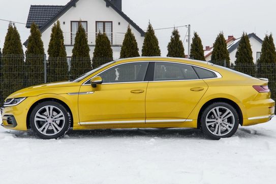Volkswagen Arteon 2.0 TSI R-Line DSG