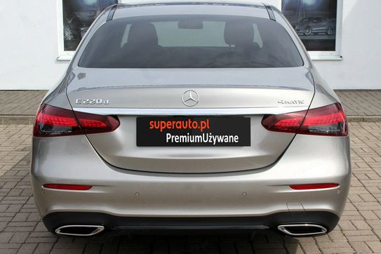 Mercedes Klasa E 220 d 4MATIC 9G-Tronic AMG Line