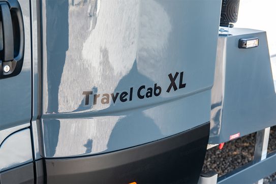 Iveco Daily 70C18 HA8/P Hi-Matic Autolaweta