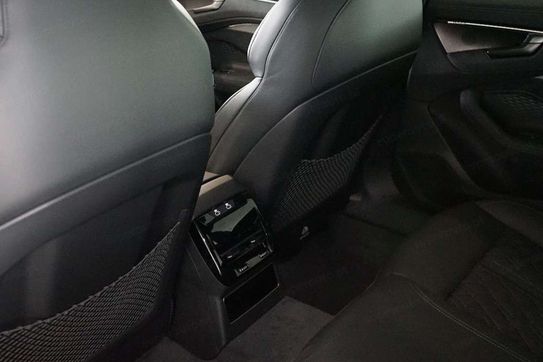 Audi A6 TDI quattro S line