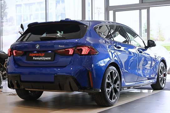 BMW Seria 1 120 mHEV aut