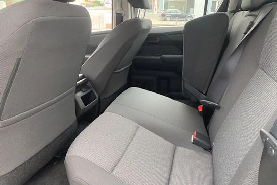 Toyota HiLux mHEV Double Cab Live 4x4 aut