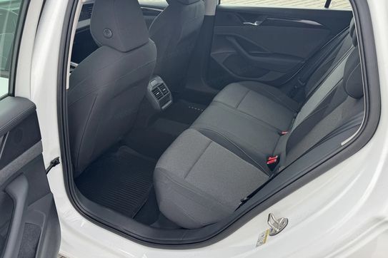 Volkswagen Passat 1.5 TSI mHEV DSG