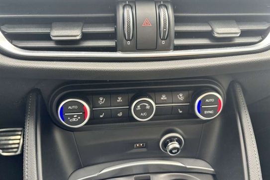 Alfa Romeo Stelvio Turbo Veloce Q4