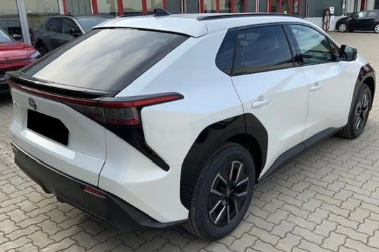 Toyota bZ4X Style EV