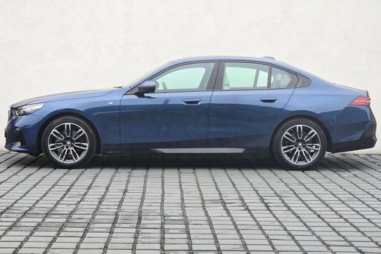 BMW Seria 5 520d xDrive M Sport aut