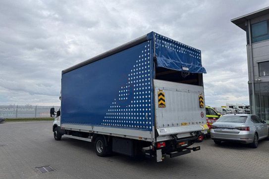 Iveco Daily 70C18 Plandeka + Winda