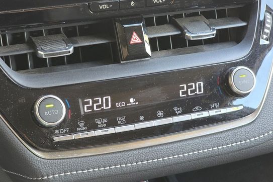 Toyota Corolla 1.8 Hybrid Style