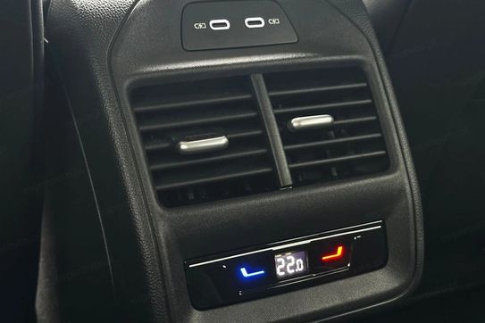 Volkswagen Passat 2.0 Tdi Scr Dsg Elegance