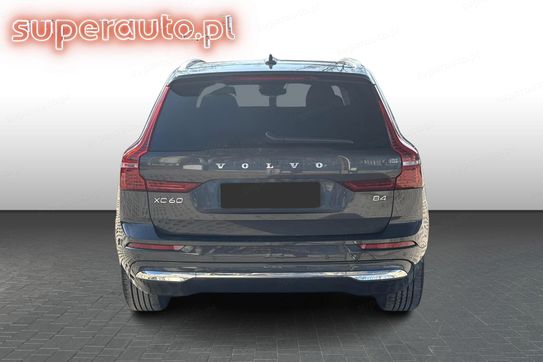 Volvo XC60 B4 B Plus Bright