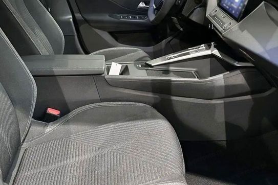 Peugeot 308 Business EAT8 1.5 BlueHDi