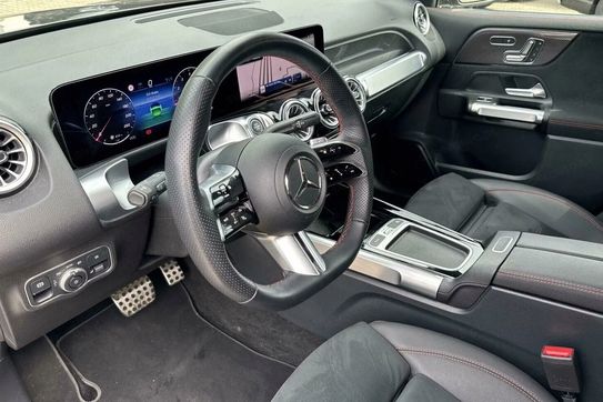 Mercedes GLB 200 AMG Line