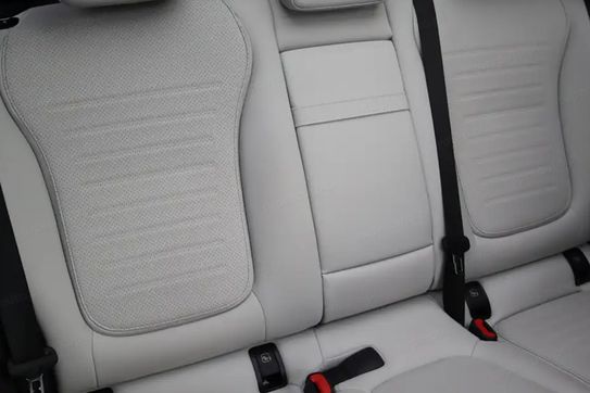 Mercedes GLC 200 4-Matic AMG Line