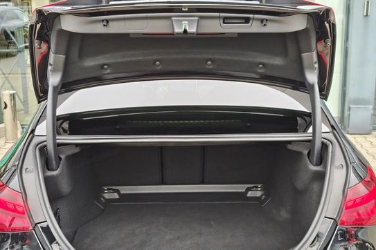 Mercedes Klasa C 180 mHEV Business Edition