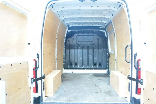 Renault Master dCi L2H2
