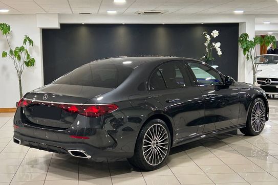 Mercedes Klasa E 220 d 4-Matic AMG