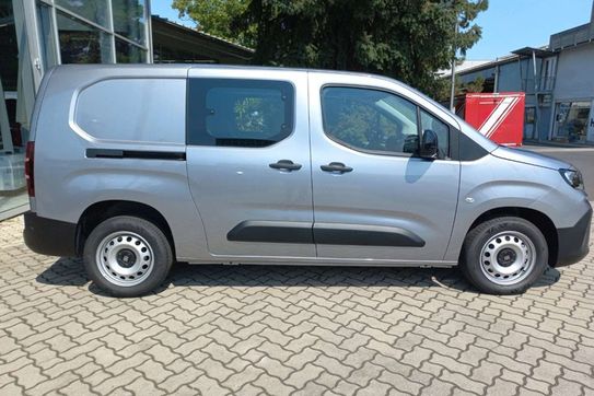 Fiat Doblo Cargo/Van Zabudowa Brygadowa AT8