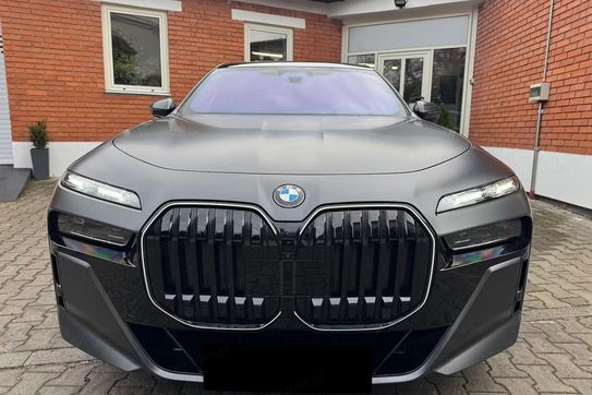 BMW Seria 7 740d xDrive M Sport