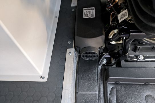 Iveco Daily 70C18 Hi-Matic Zabudowa 15EP