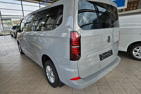 Volkswagen Caravelle Life L2H1 DSG