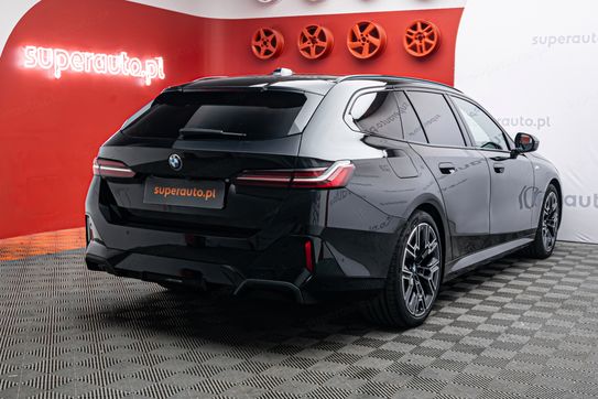 BMW Seria 5 Touring 520d xDrive M Sport