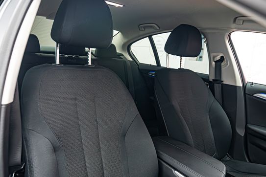 BMW Seria 5 518d  aut