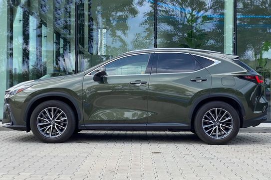 Lexus NX 450h+ Prestige AWD