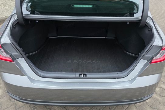 Toyota Camry 2.5 Hybrid Dynamic Force Prestige e-CVT