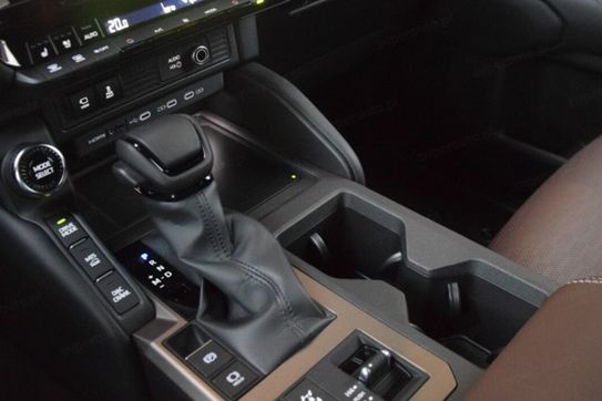 Toyota Land Cruiser Executive 2.8 Diesel