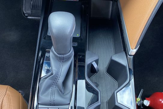 Toyota Camry 2.5 Hybrid Dynamic Force Executive e-CVT