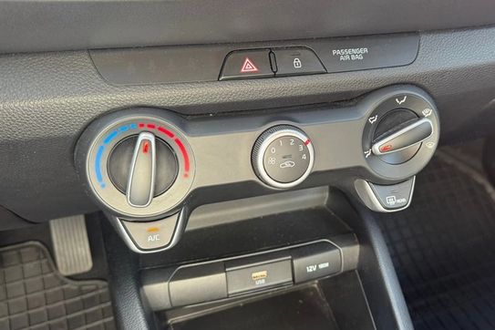 Kia Stonic 1.2 m