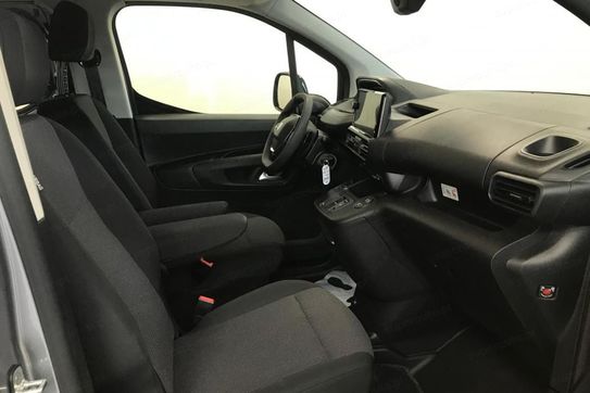 Peugeot Partner Van L2H1 Zabudowa Brygadowa EAT8
