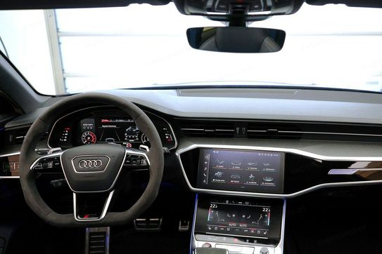 Audi A6 RS6 TFSI mHEV quattro Performance Tiptronic