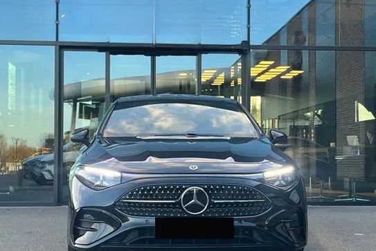 Mercedes CLA 200 AMG Line