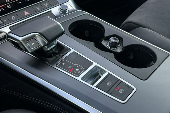 Audi A6 40 TDI quattro Advanced