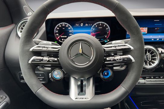 Mercedes GLA AMG 45 S 4-Matic+