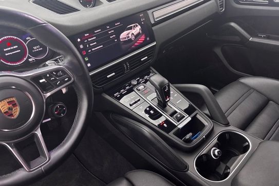 Porsche Cayenne E-Hybrid Platinum Edition