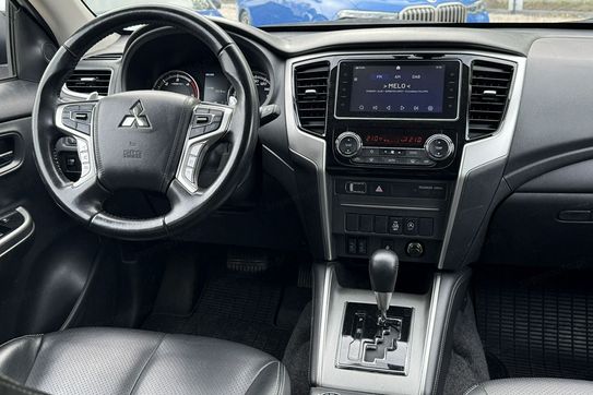 Mitsubishi L200 d Dc Instyle Plus