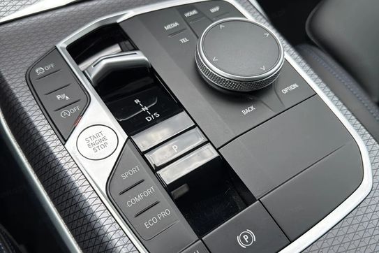 BMW Seria 3 318i M Sport aut