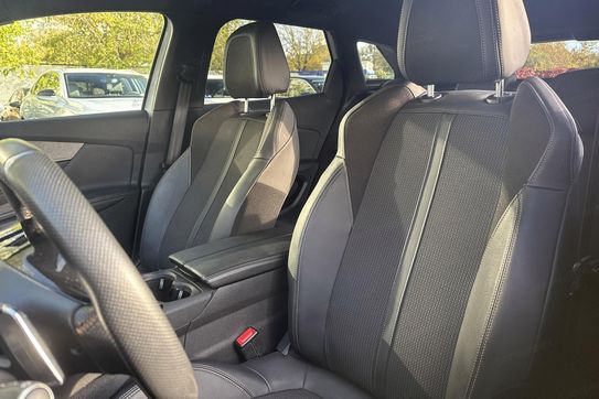 Peugeot 3008 GT 1.2 PureTech  S&S EAT8