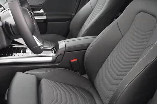 Mercedes GLA 220 4-Matic Progressive