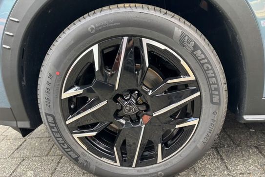 Peugeot 3008 GT e-DCS6 1.2 mHEV