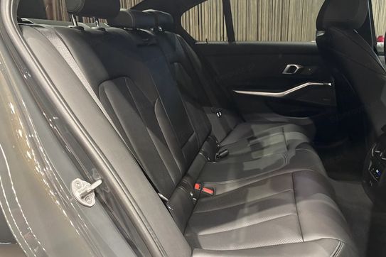 BMW Seria 3 M340d xDrive