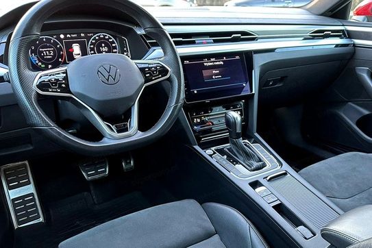Volkswagen Arteon 2.0 TSI GPF R-Line DSG