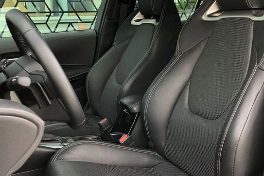 Toyota Corolla Executive 2.0 Hybrid Dynamic Force